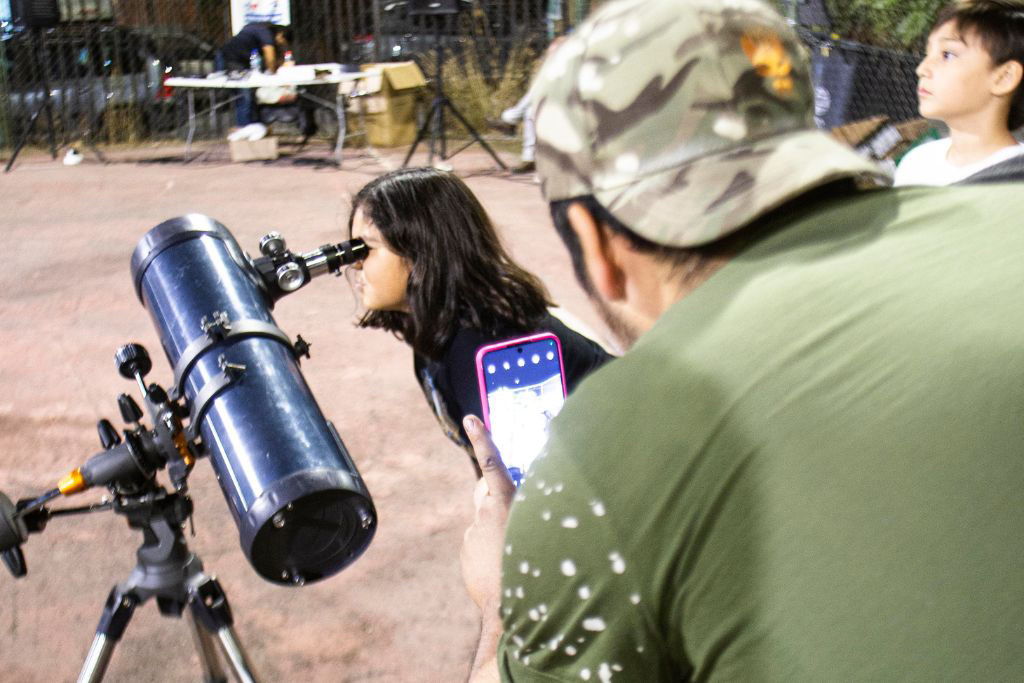 PROMOVIENDO LA CIENCIA: MÁS DE 6 MIL FAMILIAS DISFRUTARON Y APRENDIERON DE ASTRONOMÍA CON ASTRO PUENTE