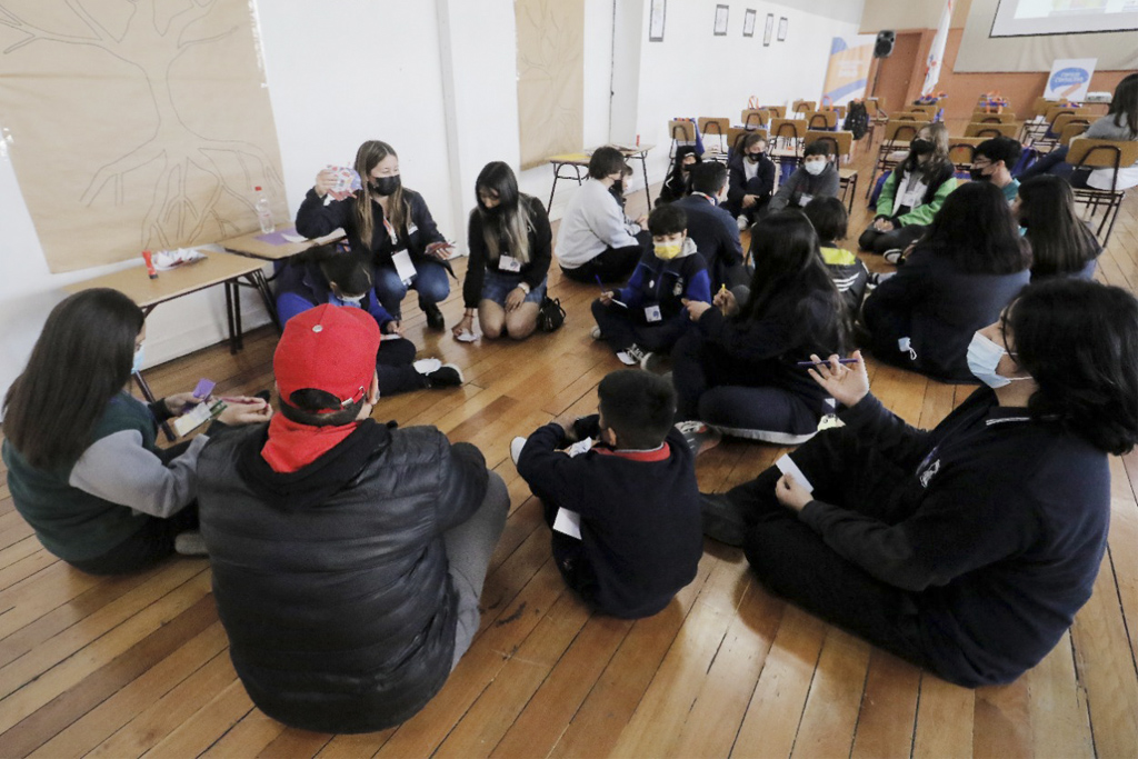 NIÑOS, NIÑOS Y JÓVENES PARTICIPAN EN CONSEJO CONSULTIVO COMUNAL DE PUENTE ALTO