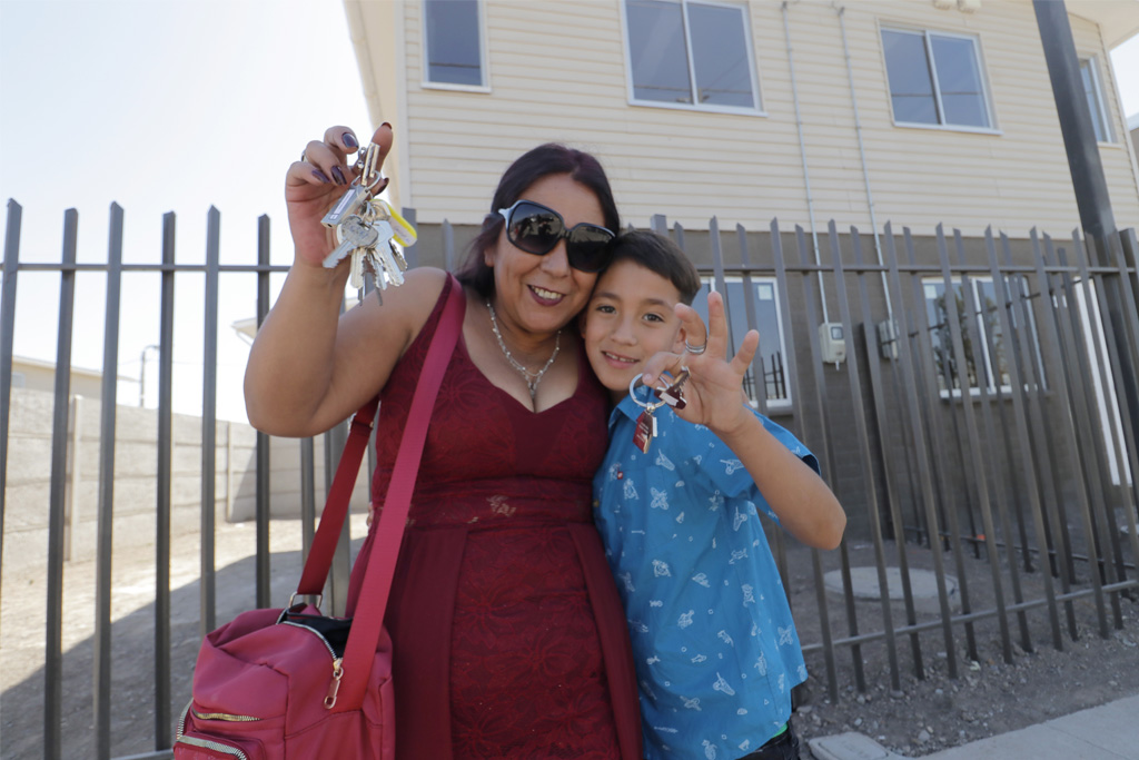 149 FAMILIAS PUENTEALTINAS RECIBEN LAS LLAVES DE SU NUEVA CASA EN PROYECTO “MONTEPATRIA”