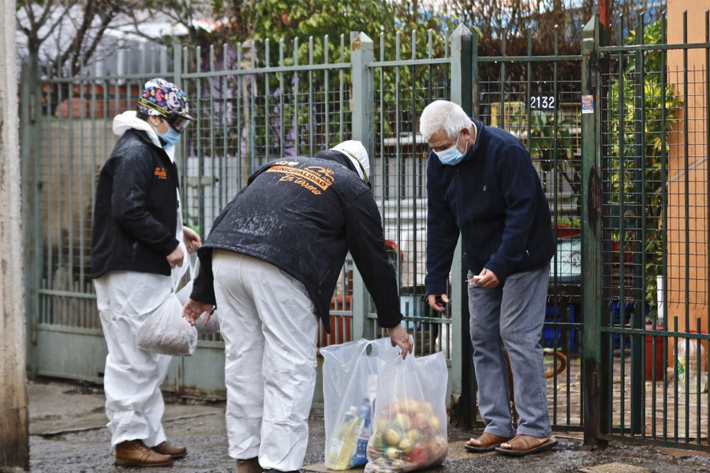 SE REFUERZA PROGRAMA DE APOYO MUNICIPAL: BRIGADAS MUNICIPALES REALIZAN ACOMPAÑAMIENTO 24/7 A ENFERMOS COVID