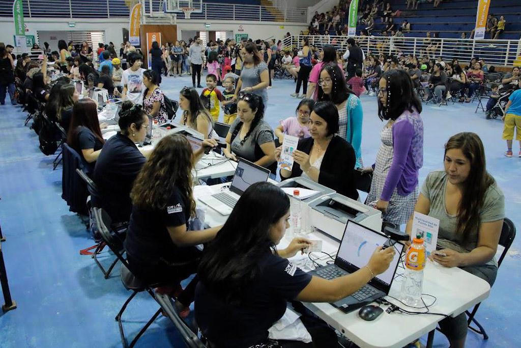 MUNICIPALIDAD ENTREGA MÁS DE CINCO MIL BECAS DE UNIFORMES Y ÚTILES ESCOLARES 2023